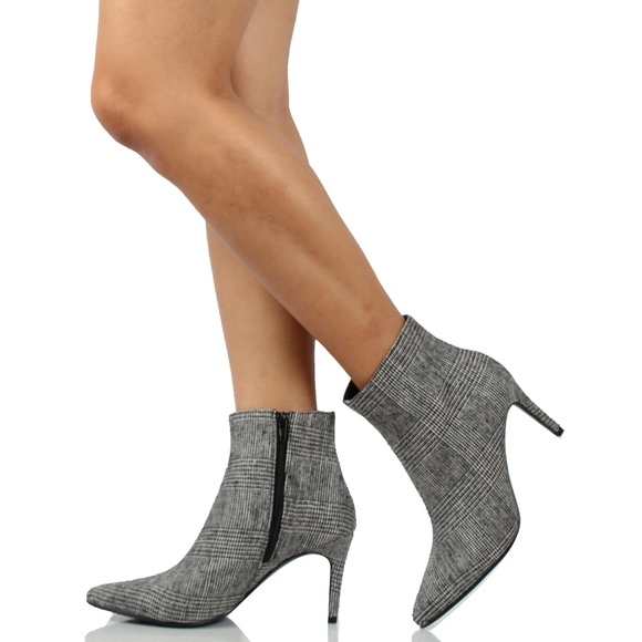 Size 10 JUST RESTOCK !  Black White Pointy Toe - Picture 7 of 8